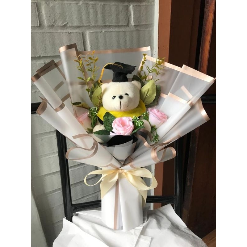 bunga,buket wisuda,wisuda,boneka wisuda,bunga wisuda,buket Snack,buket coklat,buket boneka,wisuda,gr