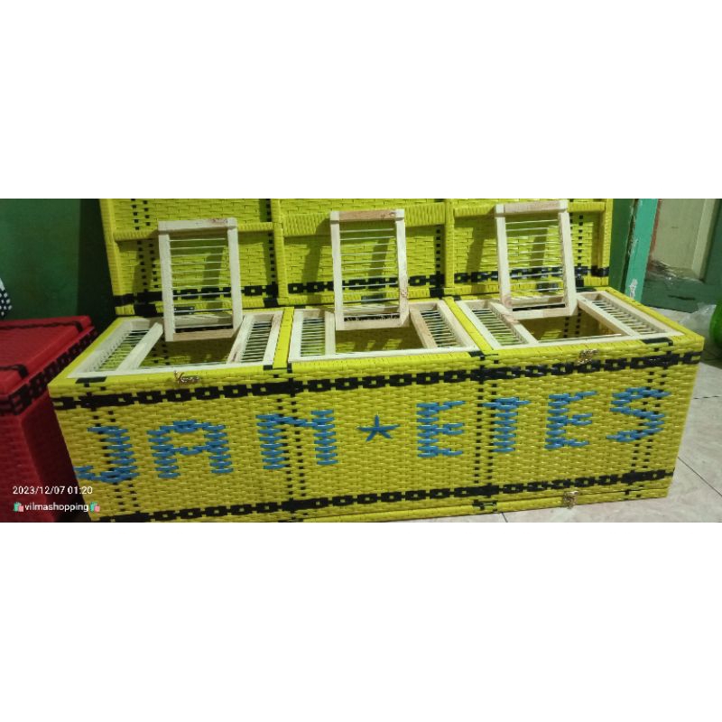 kisa merpati 3 pintu / kandang burung merpati 3 pasang / kisa burung 3 pasang dan 3 pintu.