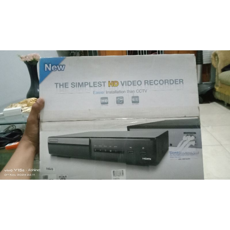 NVR AVTECH AVH0801 8 CHANEL