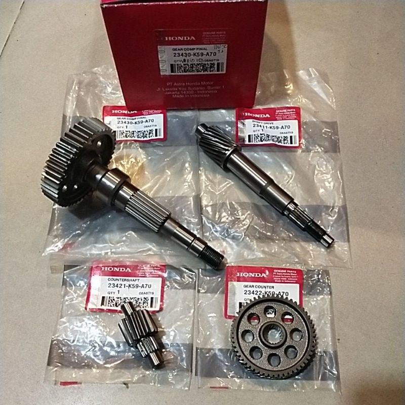 Gear gigi rasio set as pully as roda belakang gardan vario 150 vario 125 Led K59