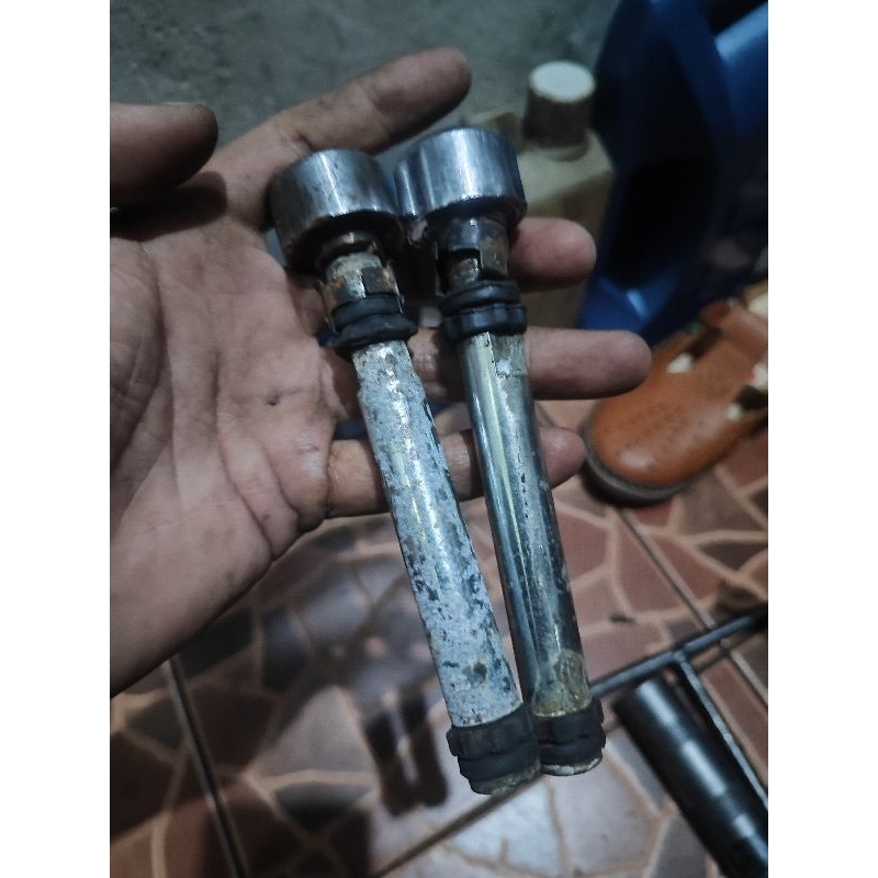 jalu bandul balncer stang honda tiger revo original copotan