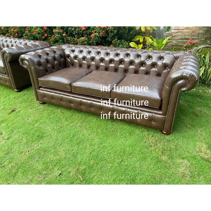 sofa  chester kancing sofa chesterfield mewah 3 duduk kulit sintetis import