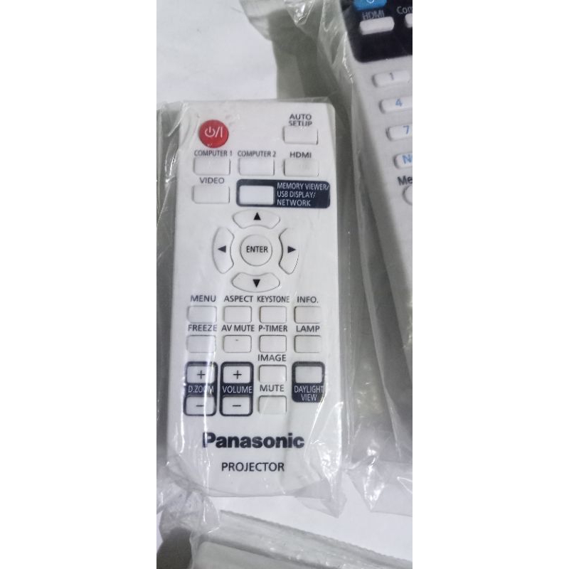 remote proyektor Panasonic