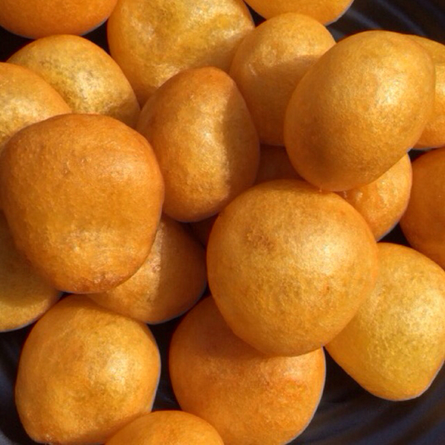 BOLA UBI KOPONG ISI 12