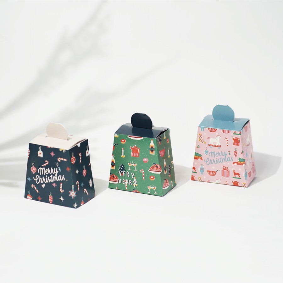 

Christmas Trapezium Treat Box | Box Camilan Natal 10 x 10 x 6 cm