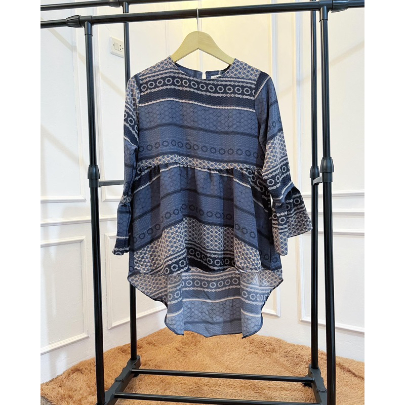 Blouse by Mayoutfit