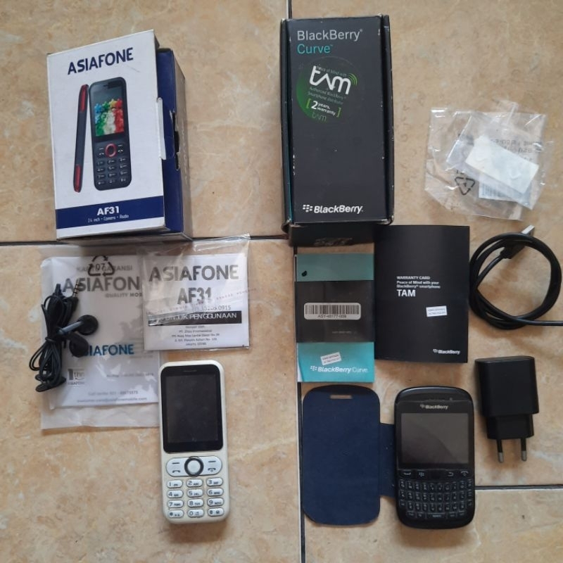 Handphone HP 2 Pcs Blackberry Curve 9220 + Asiafone