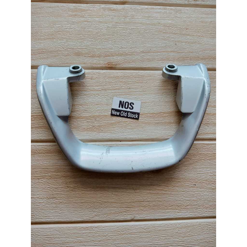 BEGEL PEGANGAN BELAKANG SUZUKI THUNDER 125 PARTS AKSESORIS SUKU CADANG MOTOR