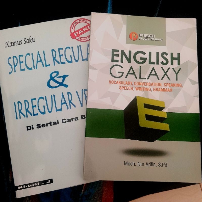 

2 Buku Penting Untuk Pemula Reguler Verb Dan Irreguler Verb,English Galaxy Vocabulary Bahasa Inggris