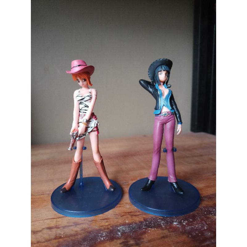 action figure one piece nico robin dan nami
