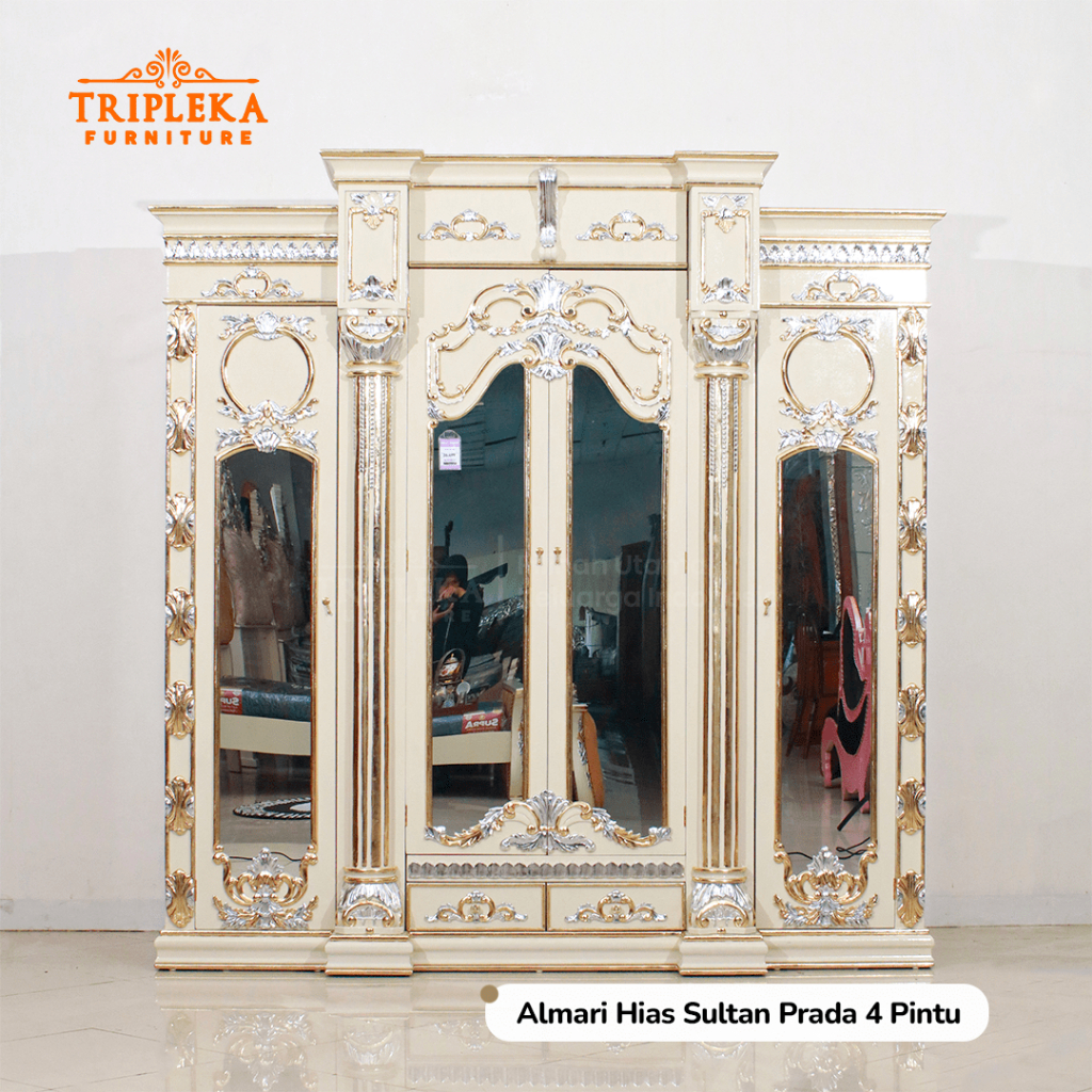TRIPLEKA ALMARI HIAS PRADA - LEMARI KAYU MAHONI JEPARA
