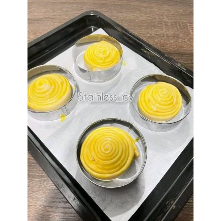 Cetakan kue cromboloni pastry
