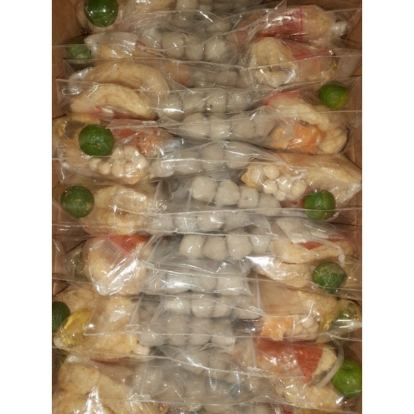 

Import ✨Terbaik✨ baso Aci ayam paket 14 bungkus baso 6 butir sudah komplit full bumbu dll enak gurih pedas murah guys Spesial banget harga reseller welcome guys 