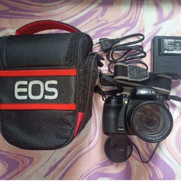 Kamera Fujifilm HS35 EXR