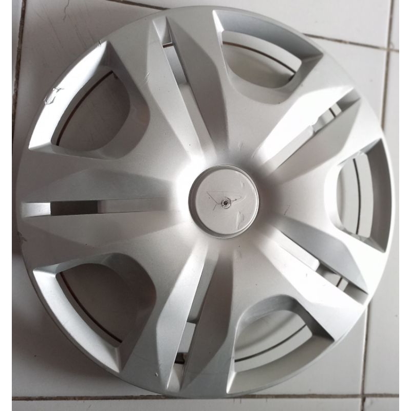 Wheeldop Weldop Wildop Dop Velg R14 Second Copotan mobil Xenia 2013 Original