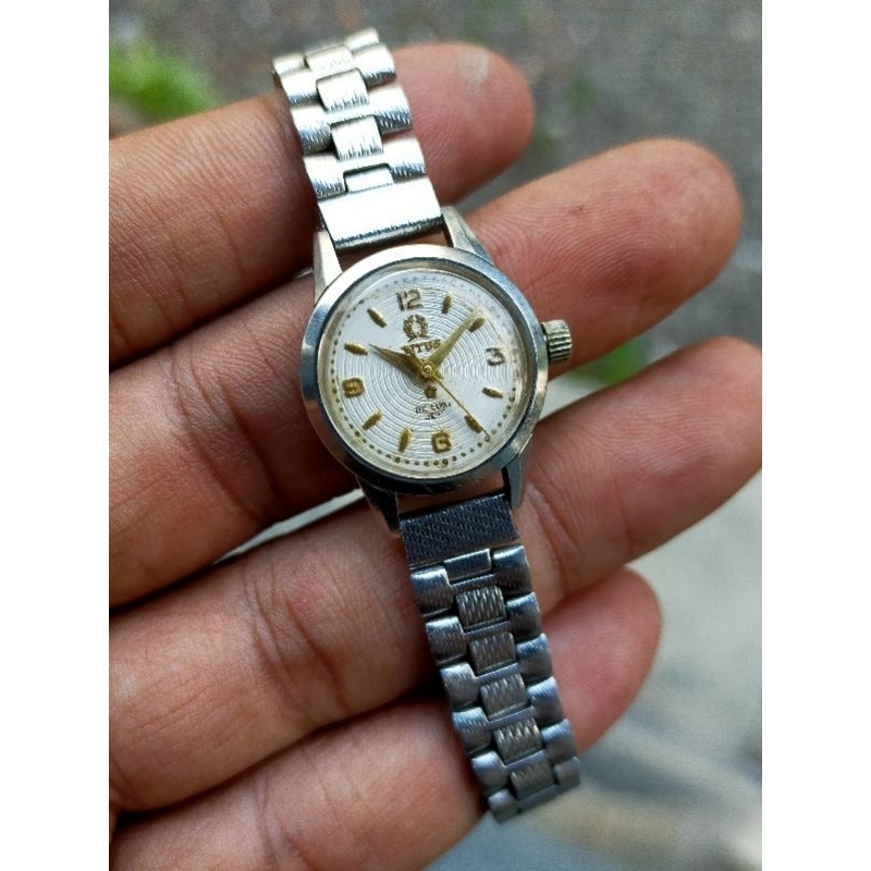 Jam Tangan Titus Incabloc Manual Winding Swiss Vintage Ladies Series.