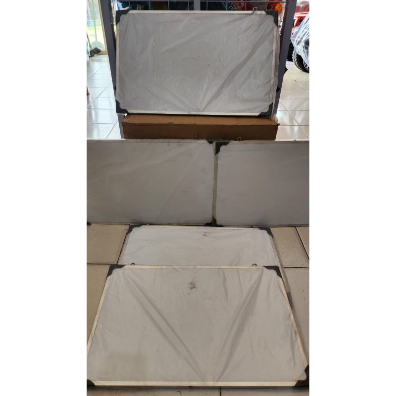 

Mainan Papan tulis Ukuran sedang