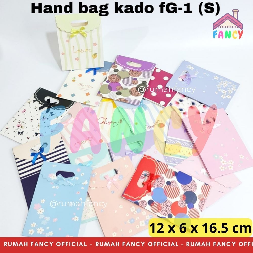 

Paper Bag FG Uk. S ( 12 x 6 x 16.5 )Pita Motif/ Tas Kertas Kado/ Tas Ulang Tahun / Paper Bag Kado Wanita Pria Anak