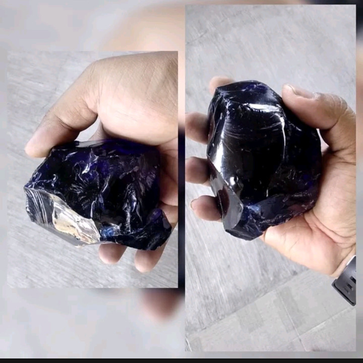 koleksi batu king safire