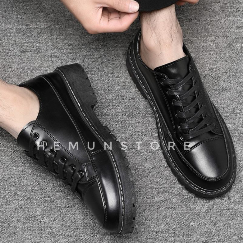 sepatu docmart | sepatu carlos docmart pria | sepatu casual | sepatu formal