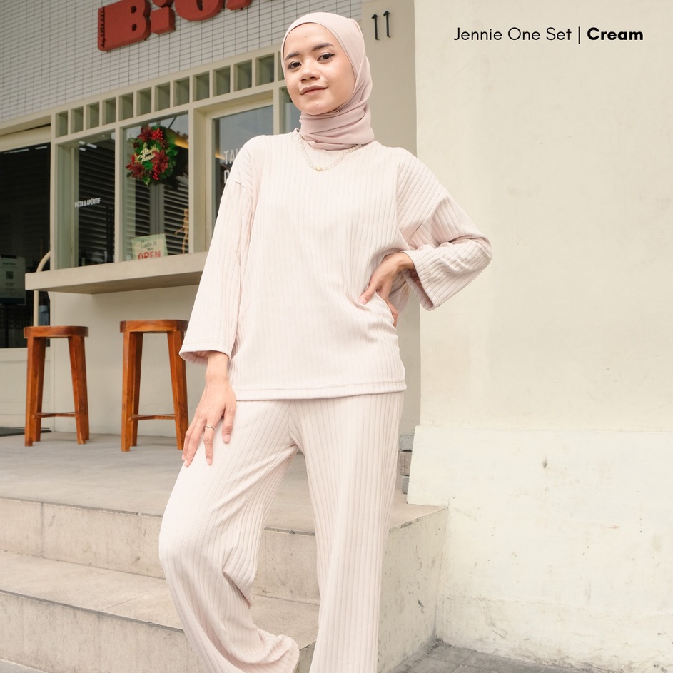 Tertarik Trx9f9Et ADERA ONE SET KNIT HORNET PREMIUM