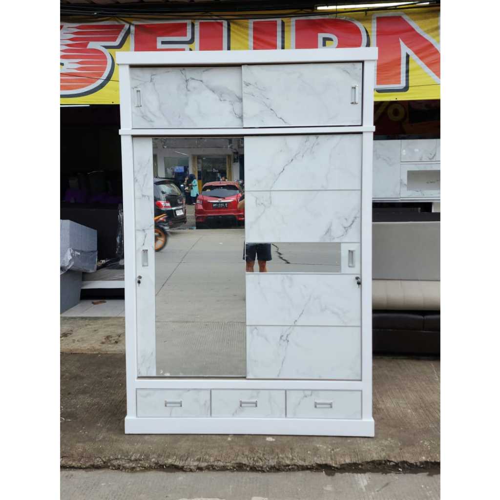 LEMARI PAKAIAN JUMBO/LEMARI PAKAIAN HPL/LEMARI PAKAIAN MINIMALIS