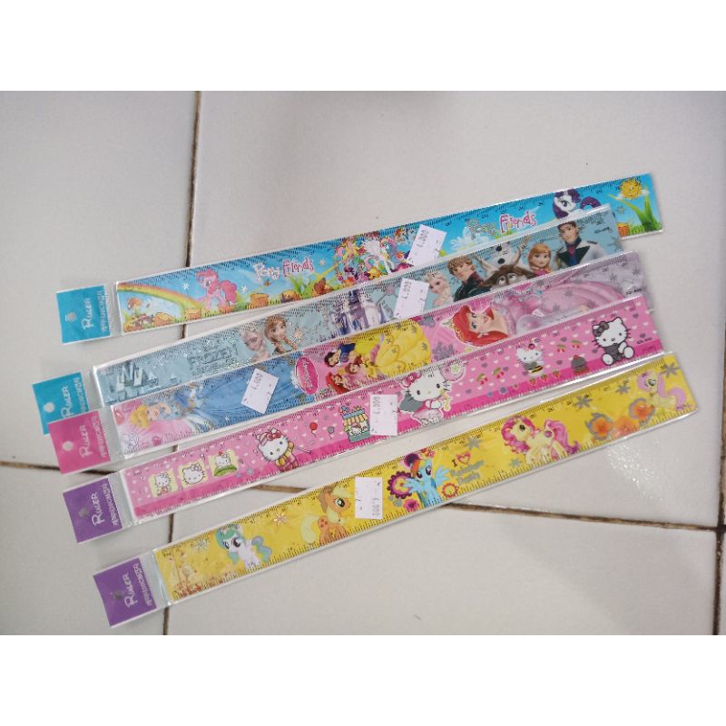 

penggaris karakter 30cm