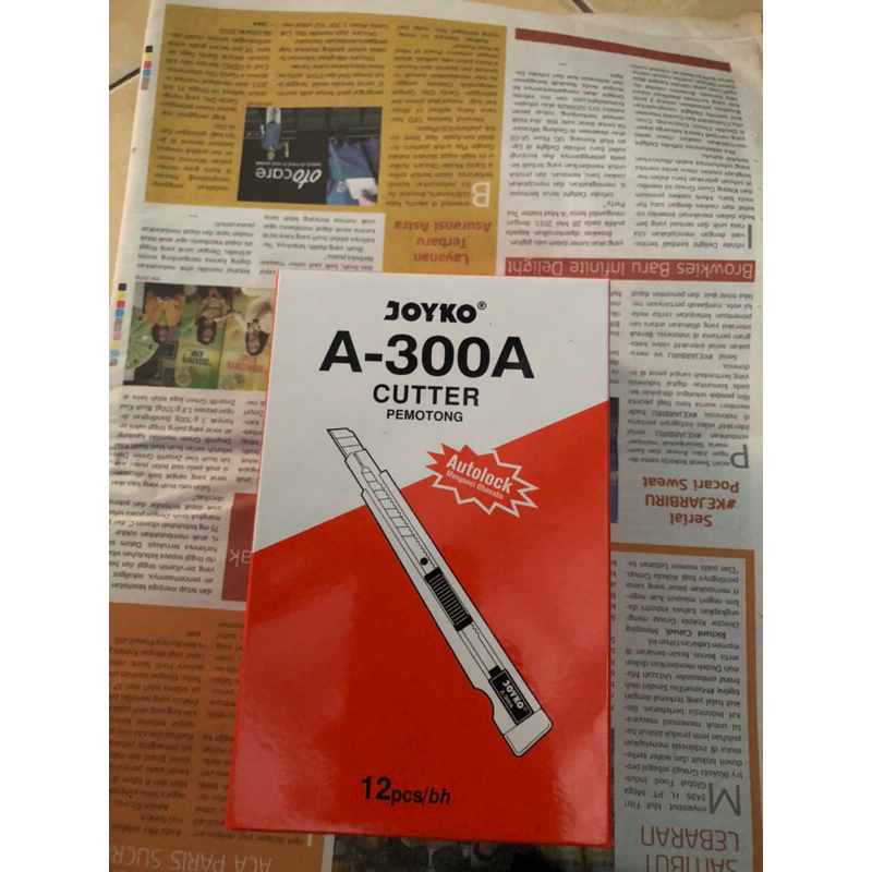 

JOYKO A-300A CUTTER PEMOTONG ISI 12pc