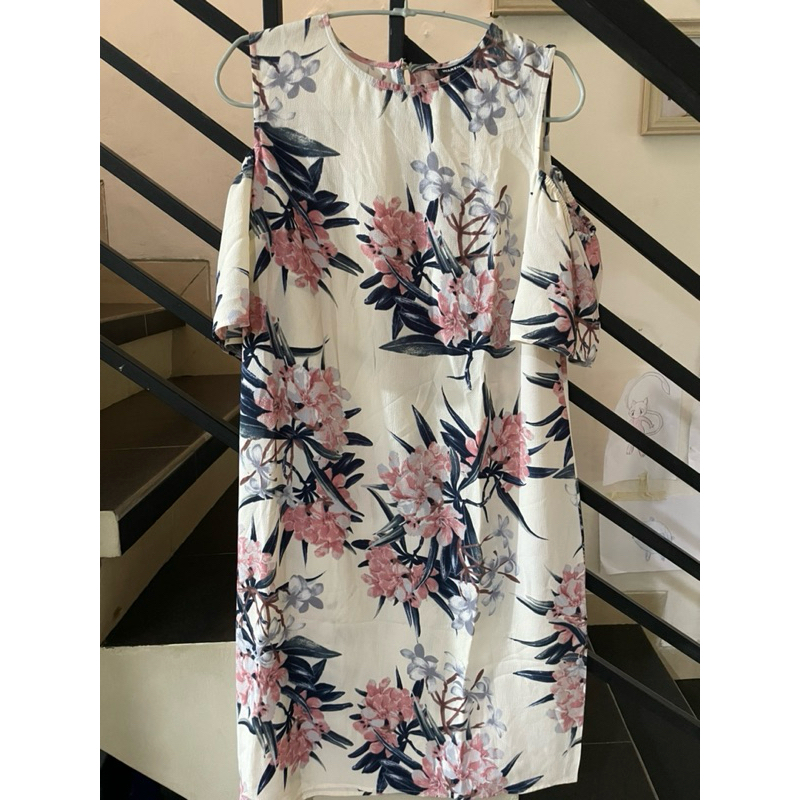 Flower Dress Warehouse