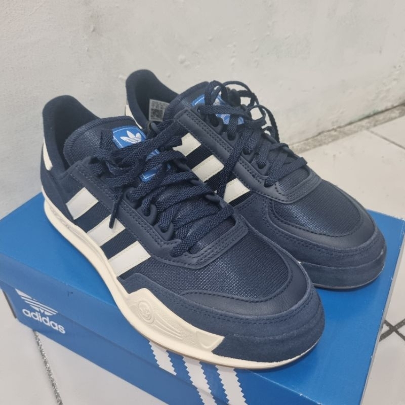 ADIDAS CT86