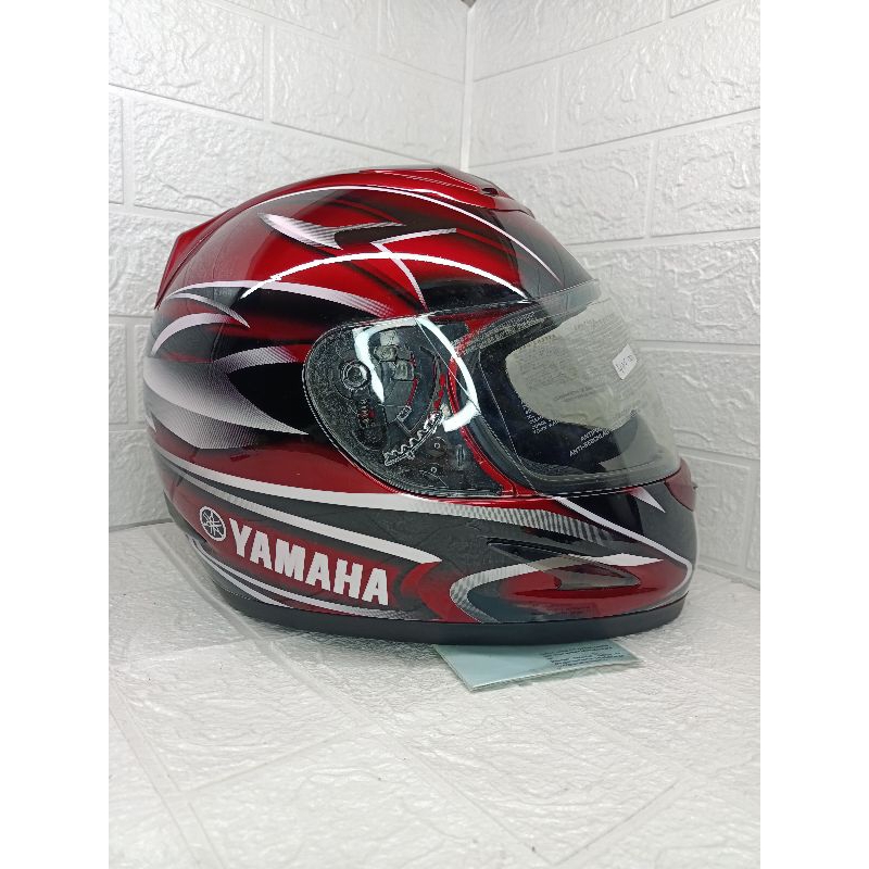HELM YAMAHA MERAH ORIGINAL 100% + BOX