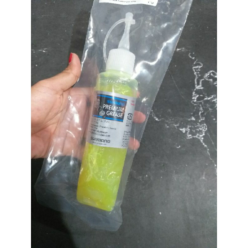 Shimano premium grease special grease 100g Y04110200 pelumas sepeda