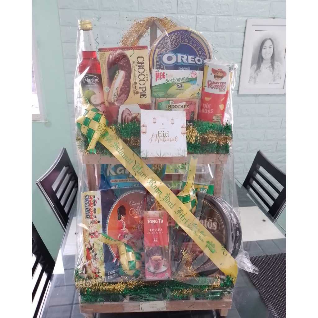 

Parcel Lebaran / Parcel Sembako / Parcel Kekinian / Hadiah