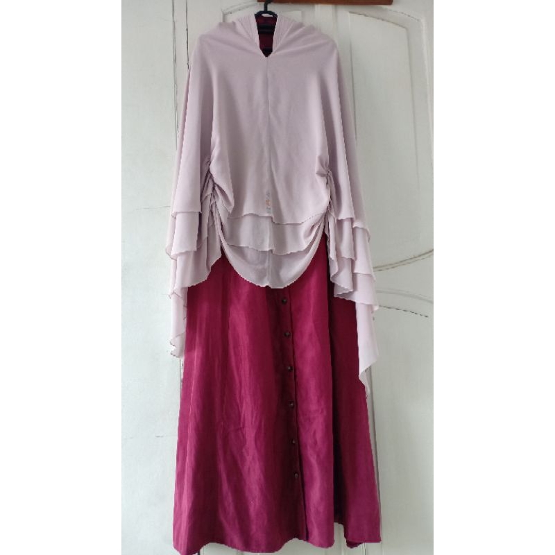 Preloved Set Khimar Sisesa