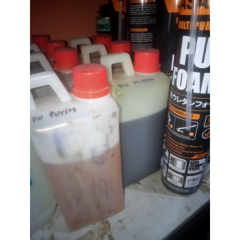 Poliritan PU foam / set A + B / Hitam - Putih Foam