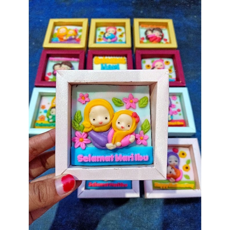 

kado coklat hari ibu UK 9x9 cm happy mothers day i love mom