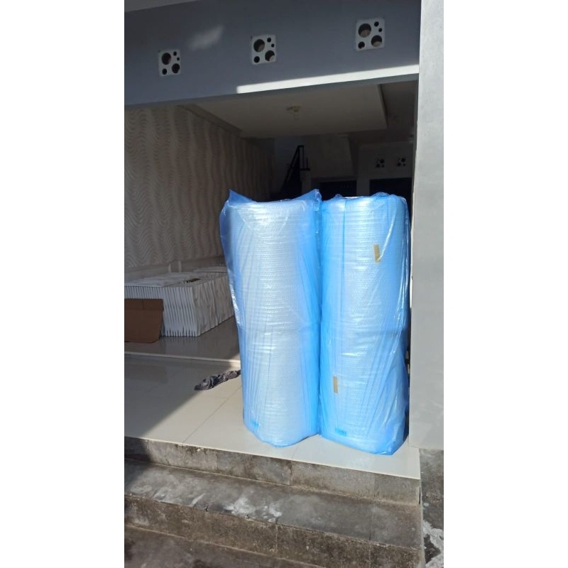 

Terlaris Today Bubble Wrap 125cm x 50 Meter Free potong (bebas custom ukuran) grosir