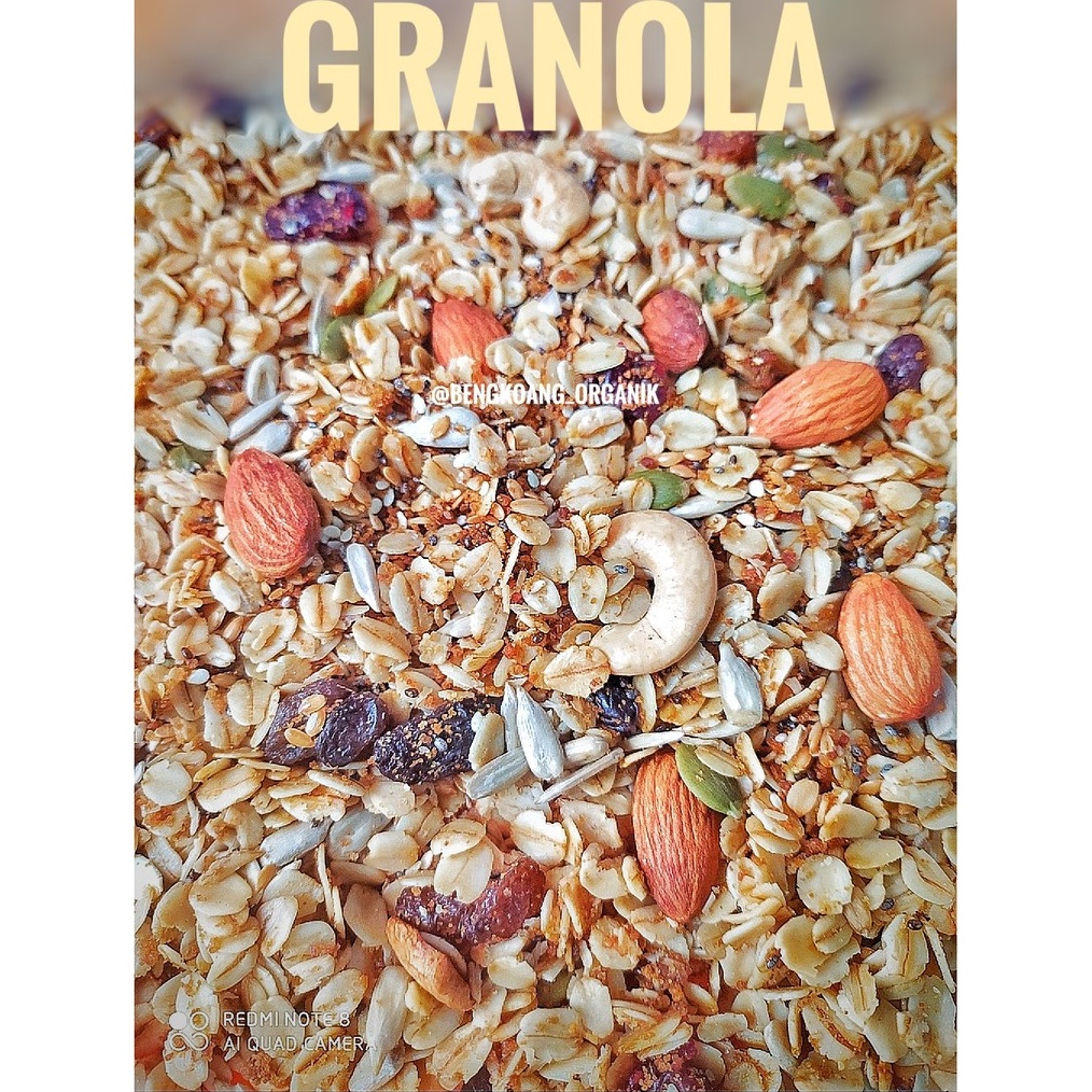 

✨Grosir✨ SUPER GRANOLA 500GR (Vanilla Flavour & 14 MIX) - Rolled Oat, Almond, Cranberry, Cashew, Pumpkin seed, Raisin, Golden Flaxseed serbuuu !