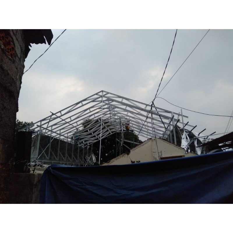 ganti atap rumah pakai atap baja ringan