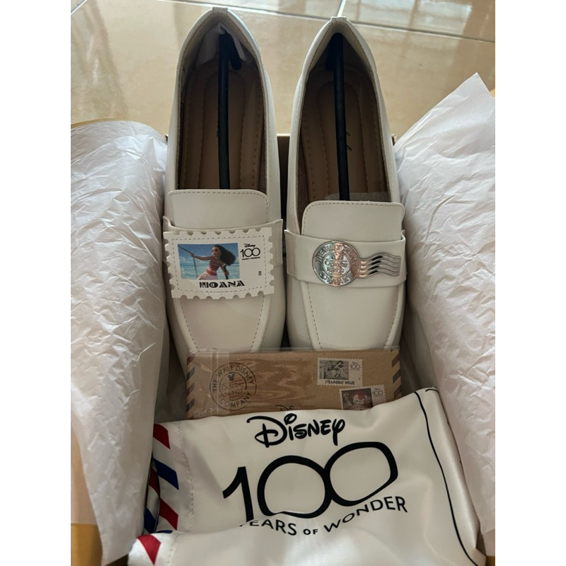 Ittaherl Disney 100 loafer shoes