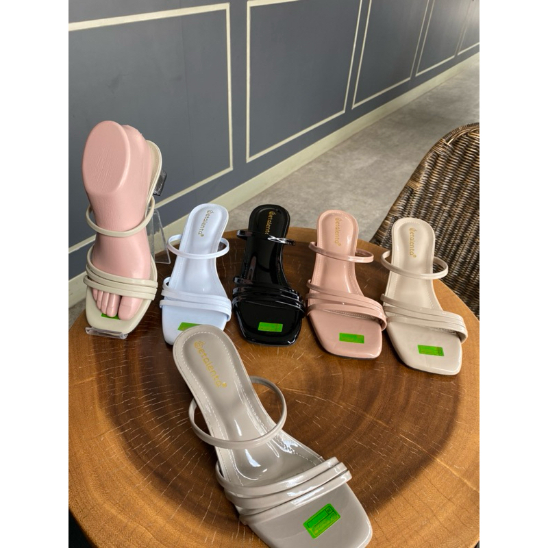 heels pesta cantik / heels premium / heels kaca / senda kaca cantik / sendal pesta kaca / sendal hee