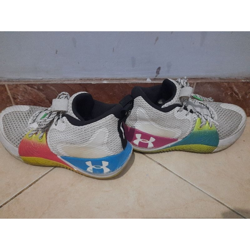 Sepatu Basket UNDER ARMOUR EMBIID 1 Second size 41