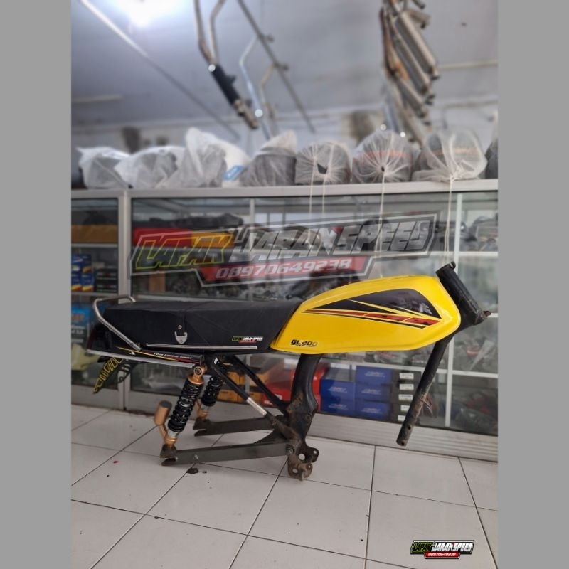 Rangka Set Body GL Pro Max Kuning Hitam