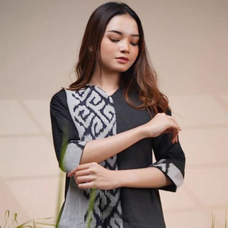 Atasan wanita Dobby motif kombinasi - Tenun ID