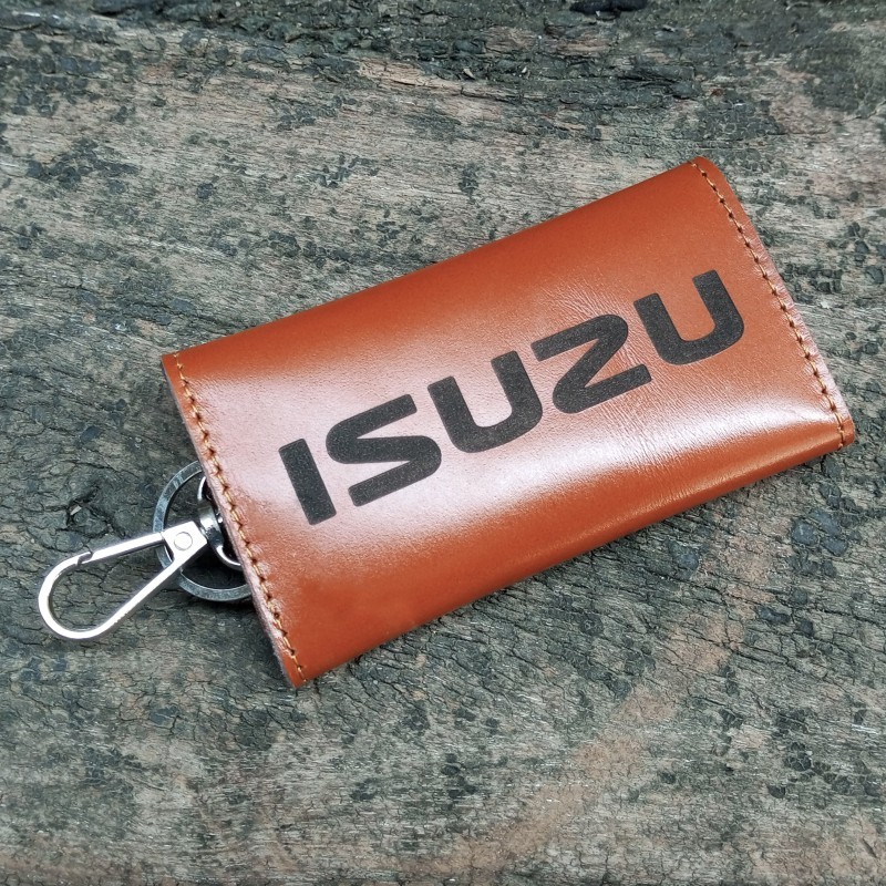 Dompet STNK Kulit Asli Sapi Warna Tan Logo Isuzu 1612 Garansi 1 Tahun