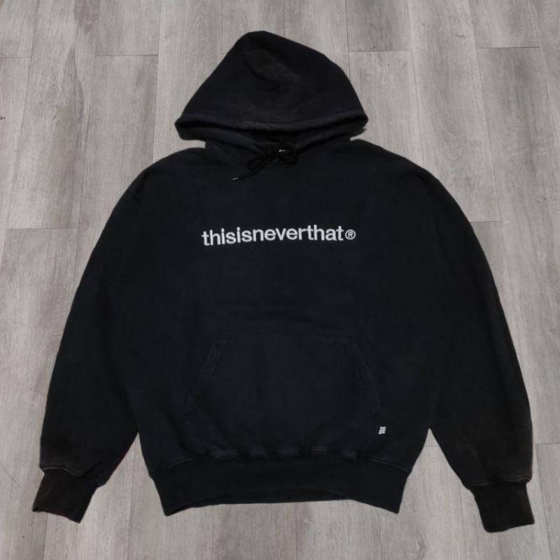 Hoodie thisisneverthat black