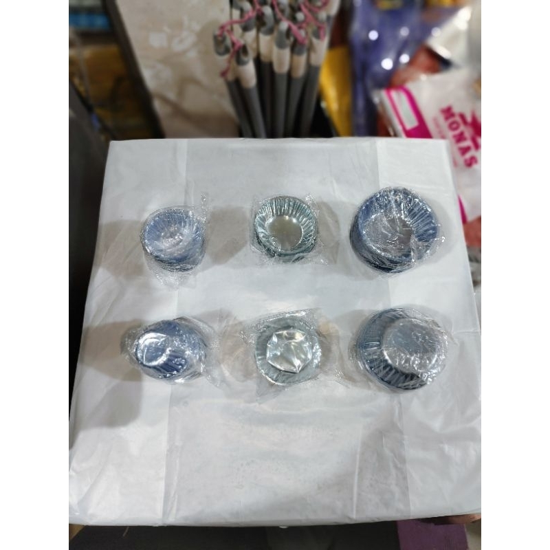 Mika Sambal maupun Kue (cake cases)