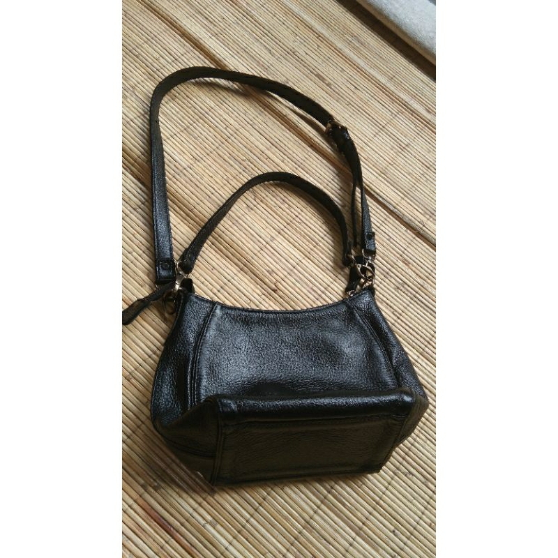Abekani preloved tas kulit no butik
