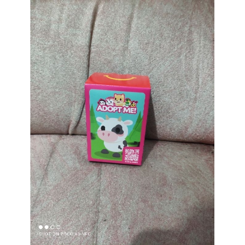Happy Meal Mcd Mcdonalds Adopt Me (Cow)
