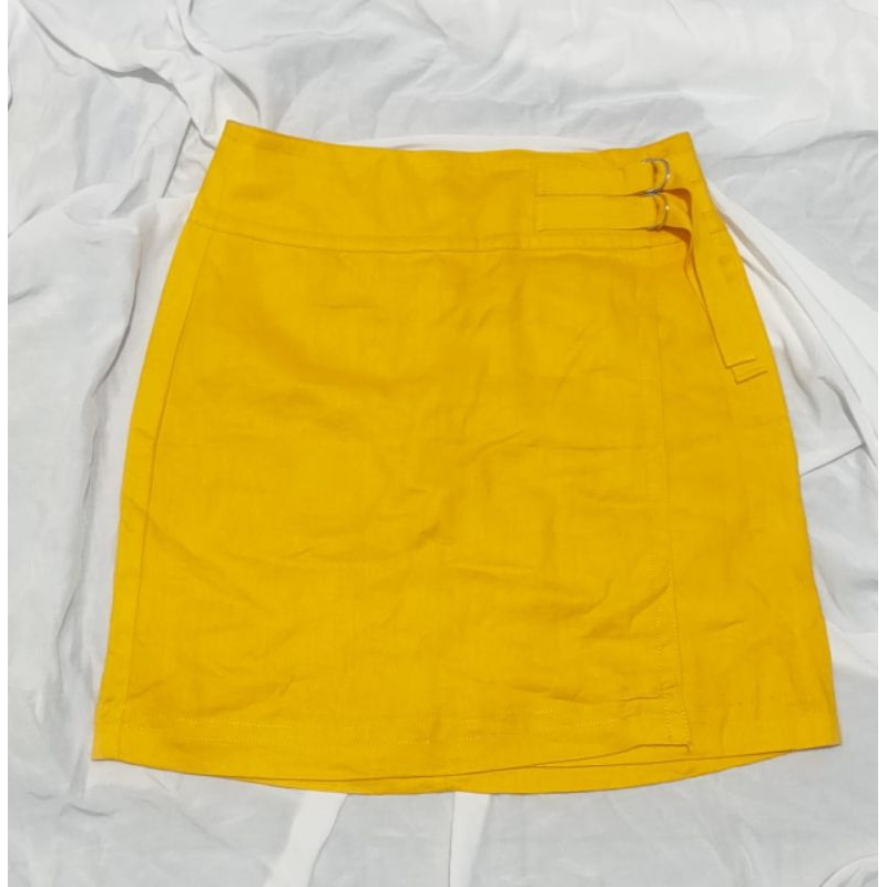 An* T*ylor Skirt Ring Belt Yellow Rok Wanita Sisa Eksport